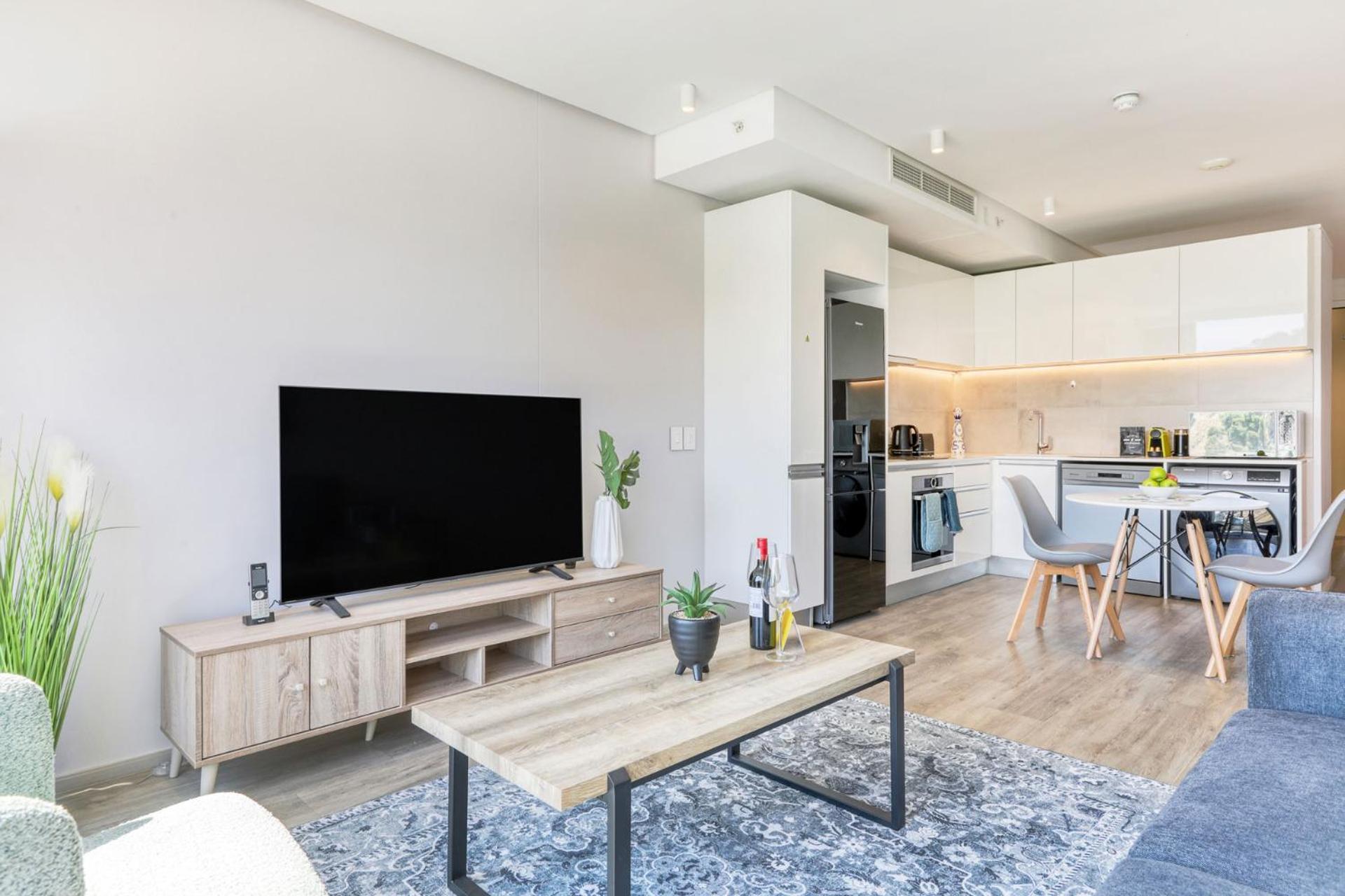 Always-power Signal Hill Apartment Cape Town